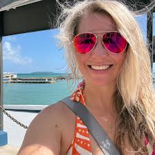 Lindsay Fish #32925 added a new...