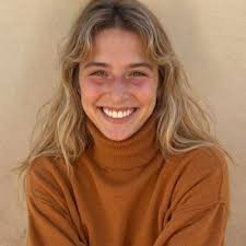 Celebrating 2 years at Vee.com! Feels surreal to look back at where we  started and see how far we've come. Grateful to be part of this team and  ready for all that's