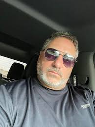 Me and my G. Looks like my 4 leaf clover worked. Lol