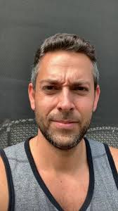 Zachary levi, los angeles, ca. Pin By Amanda Newman On Boy S Zachary Levi American Actors Zachary Quinto