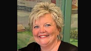 A﻿bbeville County School District Superintendent killed in head-on crash