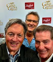 Always a fun day prior to the @rawlingssg Gold Glove Awards Dinner being  held Nov 8th at the @theplazahotel in NYC. Great spending quite a bit of  time with @steveygarvey6 at @mlbstorenyc