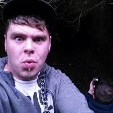 Stream Peter Hallam music