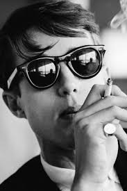 Size 4 / small **missing some sequins ( see images attached) category. Halston