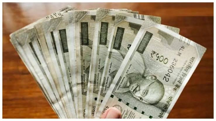 Cabinet Approves 2% DA Hike For Central Govt Employees: How Much Extra  Salary Will You Receive In April? | Republic World