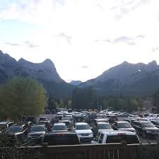 Hotels near canmore cave tours. Photos At Fire Mountain Lodge Canmore Ab