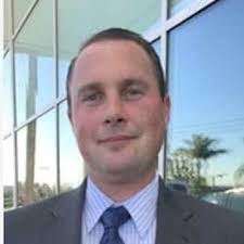 Issa Kakish's Instagram, Twitter & Facebook