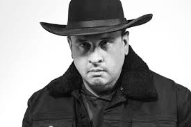 Few more photos from earlier this year. It's been such a busy time  balancing all the things, but I'm making it work slowly but surely. It's  been fitting all the pieces of