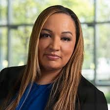 Kimberly Hatton's Instagram, Twitter & Facebook