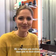 Die zibb moderatorin bei #rbb sollte sich mot der figur mal besser nen modeberater zulegen. Rbb Fernsehen Bei Zibb Moderatorin Susanne Tockan Gibt S Facebook