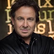 Born in alkmaar, north holland, he started performing in italian before switching to dutch in 1994. Marco Borsato S Stream