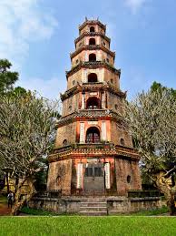 Satomi Hiromoto a masterpiece of flesh in her nude form