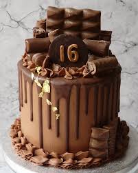A birthday cake is a cake eaten as part of a birthday celebration. Eleftheria Adli Kullanicinin Party Cakes Panosundaki Pin Cikolatali Pasta Tarifleri Cikolatali Tatlilar Pastalar