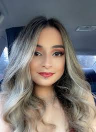 It's Ashley's birthday today! Ashley is our employee relations manager and  we are so happy to have her! She has dipped her toes in all aspects of our  clinic and isn't afraid