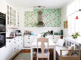 There are a few brilliant ways to use wallpaper in the kitchen. Wallpaper In The Kitchen What A Brilliant Idea Myfancyhouse Com