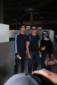 He has also appeared in a few kannada and punjabi films. Sonu Sood With Family Spotted At Airport Arrival Hd Gallery Social News Xyz