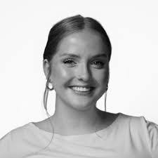 Crystal Cronin's Instagram, Twitter & Facebook