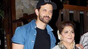 Pinky roshan wiki,biography,birthday,age,husband and profile details.hrithik roshan mother pinky photos: Hrithik Roshan Pays Tribute To Mom Pinkie Roshan In Late Mother S Day Post She S My Lullaby Movies News