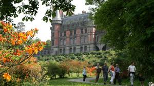 Il est situé en bretagne dans le village de penvénan. The 10 Most Beautiful Parks And Gardens Brittany Tourism