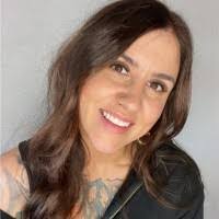 Kasandra Brown's Instagram, Twitter & Facebook