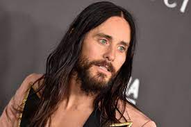 Jared leto is an american entertainer with an extensive career in film, music, and television. Jared Leto Er Hat Erst Jetzt Von Corona Erfahren Gala De