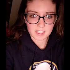 Paulina Marie Simone (@si1_marie)