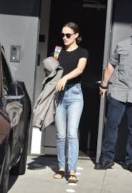 Check spelling or type a new query. Natalie Portman Street Style 01 27 2020 Celebmafia