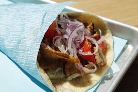 Learn how to say wine words in english, french, spanish, german, italian, and many other languages with julien miquel and his pronunciation tutorials! How To Pronounce Gyro