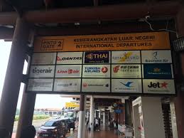 Using the online timetable is an easy way to look at all the direct flights from jakarta to kuala lumpur for each day of week. Review Malaysia Airlines 737 800 Business Class Jakarta To Kuala Lumpur Live And Let S Fly
