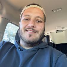 What is a good universal cooling system pressurizer kit for heavy equipment?