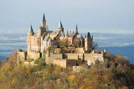 Program de vizitare, tarife vizitare castelul peles si pelisor: Castelul Hohenzollern Wikipedia
