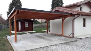 Come rendere pratico il tuo giardino. Modelli Box Auto In Legno