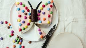 The kids will love them. 50 Easy Birthday Cake Ideas Six Sisters Stuff
