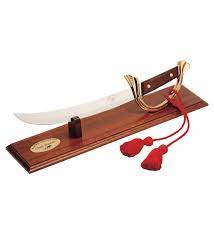 Jun 04, 2021 · era da diversi mesi che chiara ferragni non partecipava a un evento così importante ma ieri ha avuto la possibilità di presenziare al concerto privato organizzato alla scala dalla maison e per farlo si è rivolta ancora una volta a dior, che ha firmato tutti i look degli appuntamenti più importanti della sua vita: Sciabola Champagne Massena Claude Dozorme