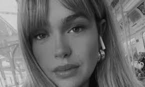 Natalie Rolle's Instagram, Twitter & Facebook