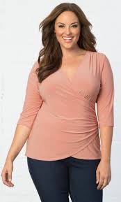 Los monos de fiesta son una apuesta segura y muy de moda para ser la invitada perfecta en cualquier ocasión, que necesites un mono para una boda, un mono de vestir para un. Pin De Ruth George Ramirez En Polos Sexis Blusas Para Fiestas Moda Para Gorditas Moda