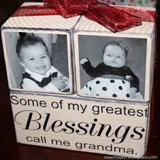 36 great christmas gift ideas for grandparents; Gifts For Grandma