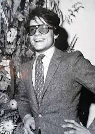 Dopo il primo colloquio ho deciso di farmi eseguire da lui e sono in lista per febbraio. Nel Cassetto Dei Ricordi Mi Massimo Ranieri Official Facebook