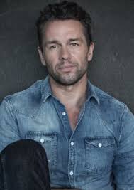 Julian Ovenden Fan Casting