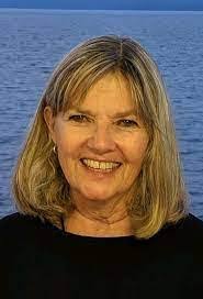 Helen Elsberry's Instagram, Twitter & Facebook