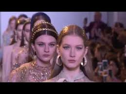 Ada 20 gudang lagu fashion show terbaru, klik salah satu untuk download lagu mudah dan cepat. Elie Saab Haute Couture Spring Summer 2017 Fashion Show Dubai Fashion Tv