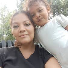 Angela Aguilar en la Feria de las Fresas en Irapuato #viralvideos #fyp  #angelaaguilar #nodal #feriadelasfresas #viralvideo #Angela #irapuato🍓