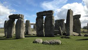 There's not just one head, but another one in the distance, a few hundred feet from stonehenge ii outside of hunt, texas. 10 Mysterious Monuments Around The World Histructural Sahc