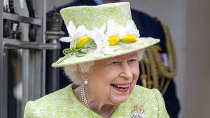 It has a base process multiplier of x500 which increases by x1 per life that the user is currently at. Queen S Joke To Baker Who Made Prince William And Kate S Wedding Cake