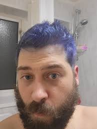 Dying my hair blue, what yall think?