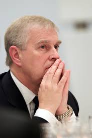 Principe Andrea news: rinuncia al titolo di Sua Altezza per il processo