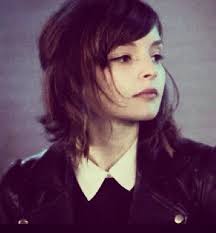 Lauren mayberry of chvrches