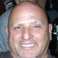 60+ perfiles de «Richard Stamper»