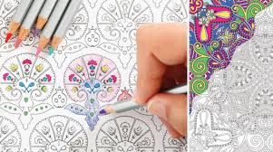 كتب التلوين للكبار من الحدائق والغابات إلى الأزياء الشرق الأوسط