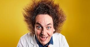 Daniel Knaus's Instagram, Twitter & Facebook